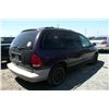 Image 4 : 99 Plymouth Voyager 3 Dr STD Passenger Van - T - `DRIVE