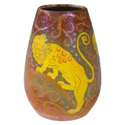 Váza, oroszlános art-deco díszítéssel, Zsolnay, 1910 körül