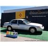 Image 4 : 2005 FORD CROWN VICTORIA ~ 176,338 MILES VIN: 2FAHP71W35X112672, SILVER SEDAN, RWD, V8, 4.6L, 1/2 FU