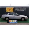 Image 5 : 2005 FORD CROWN VICTORIA ~ 126,556 MILES VIN: 2FAHP71W85X112666, SILVER SEDAN, RWD, V8, 4.6L, A/C CO