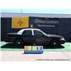 Image 5 : 2007 FORD CROWN VICTORIA ~ 136,706 MILES VIN: 2FAFP71WX7X129446, BLACK & WHITE SEDAN, RWD, V8, 4.6L,