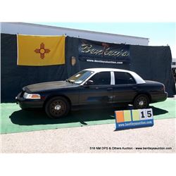 2010 FORD CROWN VICTORIA ~ 107,811 MILES VIN: 2FABP7BV2AX123538, BLACK & WHITE SEDAN, RWD, V8, 4.6L,
