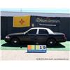 Image 2 : 2009 FORD CROWN VICTORIA ~ 131,645 MILES VIN: 2FAHP71V69X140317, BLACK & WHITE SEDAN, RWD, V8, 4.6L,