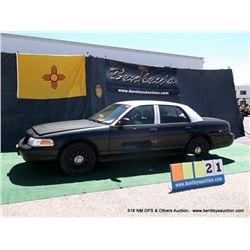 2009 FORD CROWN VICTORIA ~ 147,547 MILES VIN: 2FAHP71V99X116822, BLACK & WHITE SEDAN, V8, 4.6L, RWD,