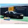Image 4 : 2008 FORD CROWN VICTORIA ~ 136,588 MILES VIN: 2FAFP71V68X127976, BLACK & WHITE SEDAN, V8, 4.6L, RWD,