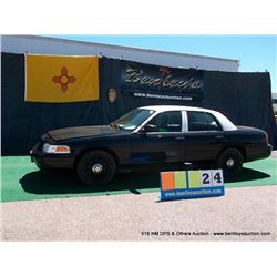 2010 FORD CROWN VICTORIA ~ 131,617 MILES VIN: 2FABP7BV2AX136662, BLACK & WHITE SEDAN, V8, 4.6L RWD, 