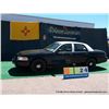 Image 1 : 2010 FORD CROWN VICTORIA ~ 131,617 MILES VIN: 2FABP7BV2AX136662, BLACK & WHITE SEDAN, V8, 4.6L RWD, 