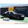 Image 4 : 2010 FORD CROWN VICTORIA ~ 131,617 MILES VIN: 2FABP7BV2AX136662, BLACK & WHITE SEDAN, V8, 4.6L RWD, 