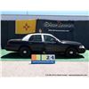 Image 5 : 2010 FORD CROWN VICTORIA ~ 131,617 MILES VIN: 2FABP7BV2AX136662, BLACK & WHITE SEDAN, V8, 4.6L RWD, 
