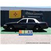 Image 2 : 2009 FORD CROWN VICTORIA ~ 157,491 MILES VIN: 2FAHP71V59X116817, BLACK & WHITE SEDAN, V8, 4.6L, RWD,