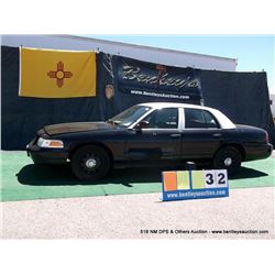 2010 FORD CROWN VICTORIA ~ 136,310 MILES VIN: 2FABP7BV6AX112929, BLACK & WHITE SEDAN, V8, 4.6L, RWD,
