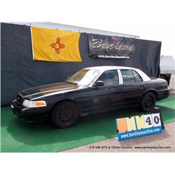 2008 FORD CROWN VICTORIA ~ 111,388 MILES VIN: 2FAFP71V58X127984, BLACK & WHITE SEDAN, RWD, V8, 4.6L,