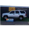 Image 2 : 2010 CHEVROLET TAHOE ~ 162,279 MILES VIN: 1GNUKAE01AR276914, SILVER, SUV, 4x4, V8, 5.3L, A/C COLD, F