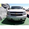 Image 3 : 2011 CHEVROLET TAHOE ~ 132,100 MILES VIN: 1GNLC2E08BR94338, GRAY & BLACK, SUV, 4x2, V8, 5.3L, AC WAR