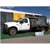 Image 1 : 2004 FORD F-550 FLATBED TRUCK ~ 142,074 MILES VIN: 1FDAF57P94EC58251, WHITE, PICKUP, 4WD, 6.0L V8 OH