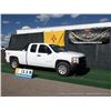 Image 4 : 2010 CHEVROLET SILVERADO 1500 ~ 149,821 MILES VIN: 1GCSKPE3XAZ218541, WHITE, PICKUP, 4X4, V8, 5.3L, 