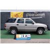Image 5 : 2002 CHEVROLET TAHOE ~ 133,303 MILES VIN: 1GNEK13Z22J304936, SILVER, 4WD, V8, 5.3L, WINDSHIELD CRACK