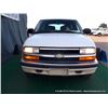 Image 3 : 1999 CHEVROLET BLAZER ~ 108,318 MILES VIN: 1GNCT18W3XK160933, WHITE, SUV, 4WD, V6, 4.3L, 1/2 FUEL, A