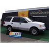 Image 4 : 2004 FORD EXPEDITION ~ 144,010 MILES VIN: 1FMPU15L54LA72579, WHITE, SUV, RWD, V8, 5.4L, 1/2 FUEL, A/