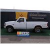 Image 2 : 1997 FORD F-250 PICKUP ~ 175,426 MILES VIN: 3FTHF26G2VMA54065, WHITE, PICKUP, 4WD, V8, 7.5L, 3/4 FUE