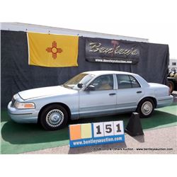 2000 FORD CROWN VICTORIA ~ 135,967 MILES VIN: 2FAFP71W7YX197947, BLUE, SEDAN, RWD, V8, 4.6L, 3/4 FUE
