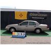 Image 2 : 2001 FORD CROWN VICTORIA ~ 106,536 MILES VIN: 2FAFP71W21X147303, BROWN, SEDAN, RWD, V8, 4.6L, 1/4 FU