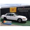 Image 4 : 1998 FORD CROWN VICTORIA ~ 138,219 MILES VIN: 2FAFP73W8WX182111, WHITE, SEDAN, RWD, V8, 4.6L, 1/4 FU