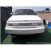 Image 3 : 1997 FORD CROWN VICTORIA ~ 122,430 MILES VIN: 2FALP71WXVX176444, WHITE, SEDAN, RWD, V8, 4.6L, 1/4 FU