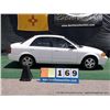 Image 5 : 1999 MAZDA PROTEGE ~ 178,212 MILES VIN: JM1BJ2214X0190032, WHITE, SEDAN, FWD, I4, 1.8L, 3/4 FUEL, A/