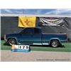 Image 2 : 1996 CHEVROLET C/K 1500 PICKUP ~ 158,853 MILES VIN: 2GCEC19R5T1113343, BLUE, V8, 5.7L, RWD, PEELING 