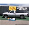 Image 2 : 1995 DODGE RAM PICKUP 1500 ~ 174,266 MILES VIN: 1B7HC16YXSS325744, WHITE, V8, 5.2L, RWD, WINDSHIELD 