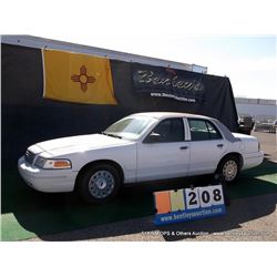 2003 FORD CROWN VICTORIA ~ 136,231 MILES VIN: 2FAFP73W73X196089, WHITE SEDAN, RWD, V8, 4.6L, AC COLD