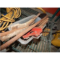 TUB OF METAL CHISELS