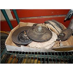BOX OF BUFFING PADS AND DISKS