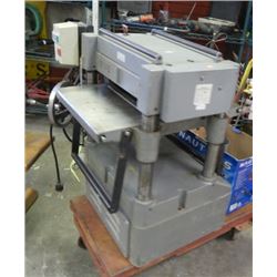 INDUSTRIAL THICKNESS PLANER - 16"  - 3 BLADES - 220VOLT -  WORKING - CART NOT INCLUDED