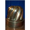 Image 1 : AN EXCEPTIONALLY LARGE SPIRAL COPPER AND TIN JELLY MOULD, 19th CENTURY., £100/150...