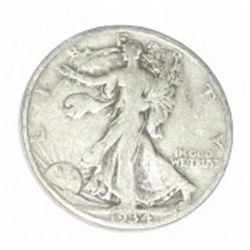 1934 SILVER WALKING LIBERTY HALF DOLLAR *NICE EARLY SILVER US COIN*!! COIN CAME OUT OF SAFE!!