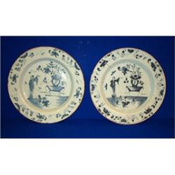 A PAIR OF BLUE AND WHITE DELFT PLATES, 18th CENTURY, PROBABLY LIVERPOOL, decorated chinoiseries a...