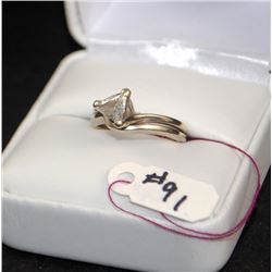 LADIES 14K TRILLION CUT DIAMOND SOLITAIRE RING