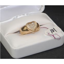 LADIES 14K HEART SHAPED DIAMOND FASHION RING