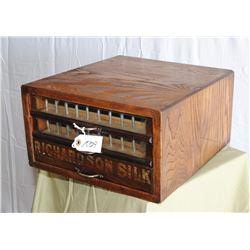 RICHARDSON SILK - TABLE TOP SPOOL CABINET