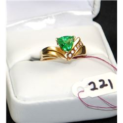 LADIES 10K YELLOW GOLD FASHION RING