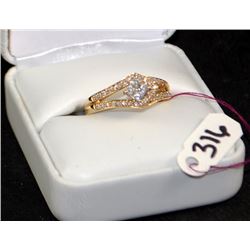 LADIES 14K DIAMOND RING