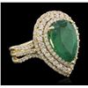 Image 2 : 14KT Yellow Gold 4.10ct Emerald and Diamond Ring