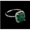 Image 2 : 14KT White Gold 2.53ct Emerald and Diamond Ring