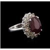 Image 2 : 14KT White Gold 6.16ct Ruby and Diamond Ring