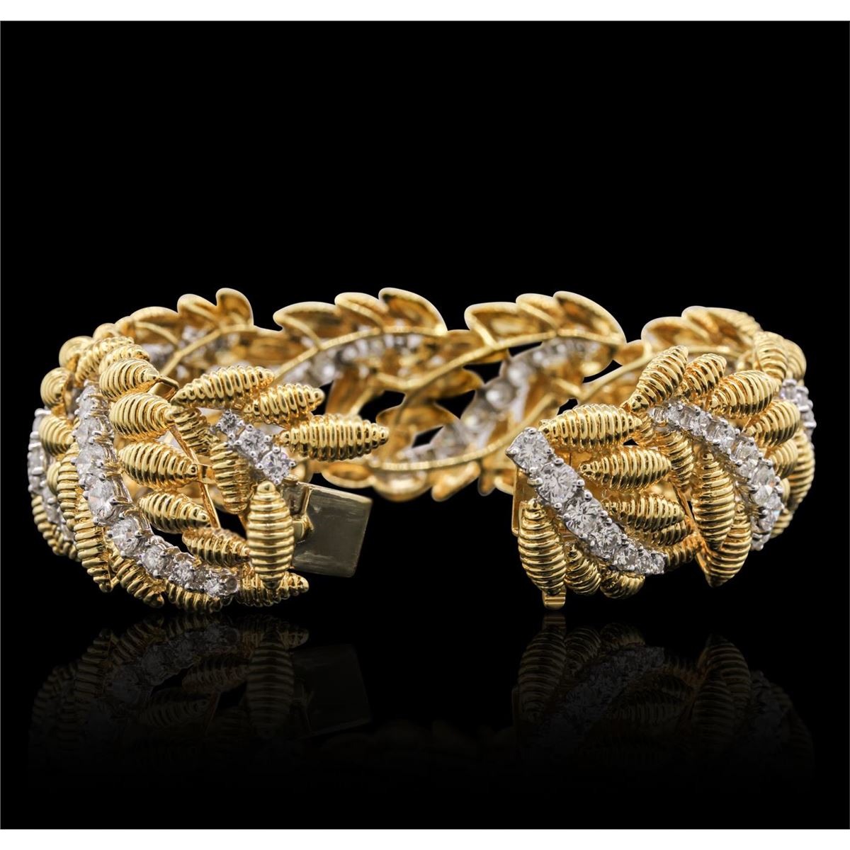 18KT Yellow and White Gold 8.91ctw Diamond Bracelet