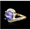 Image 2 : 14KT Yellow Gold 4.49ct Tanzanite and Diamond Ring