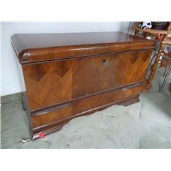 Cedar Chest Large