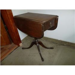 Small Duncan Phyfe Drop Leaf Table